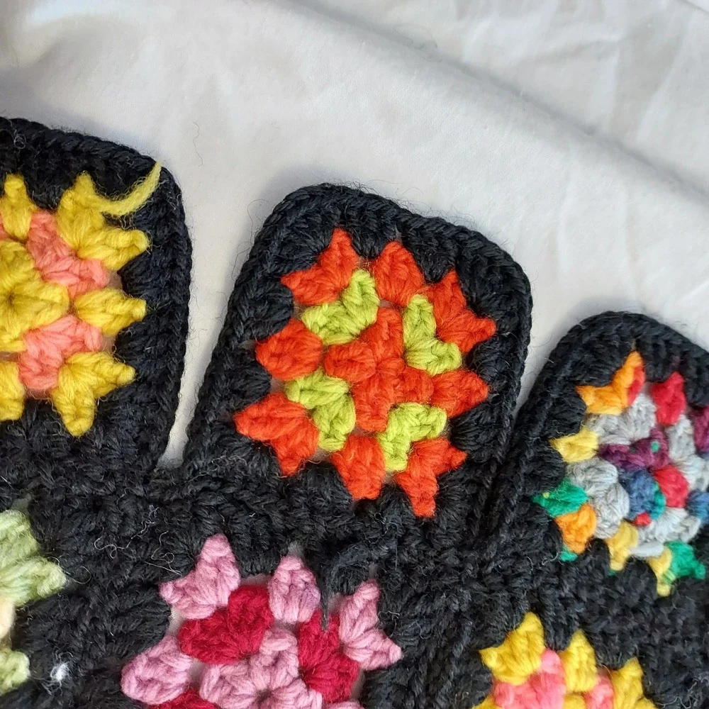 Vtg Handmade Granny Square Crochet‎ Blanket Afghan 70s Cabin Cottage Core Throw